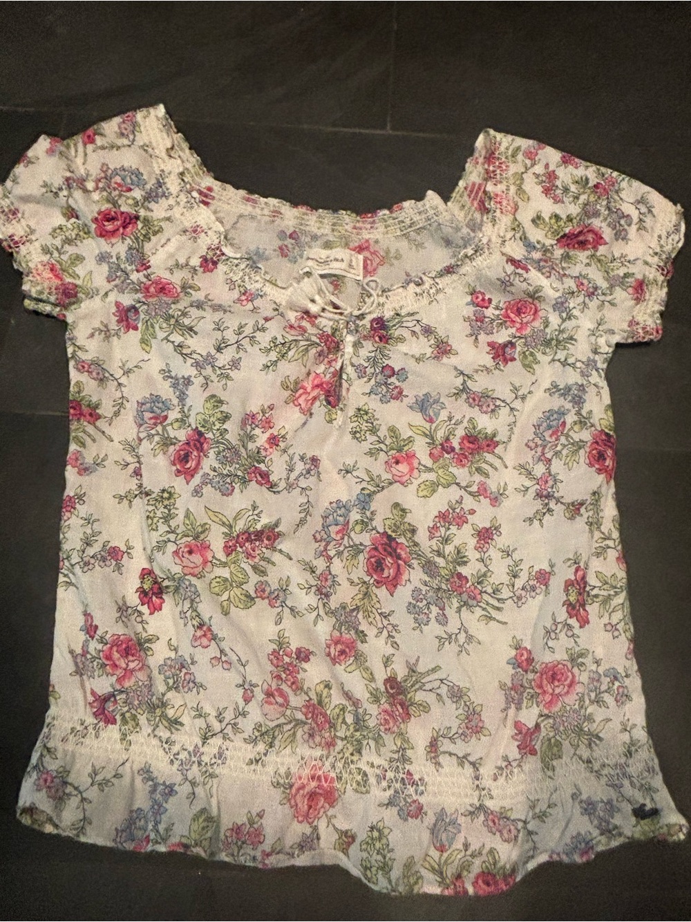 ⁠Abercrombie Y2K Floral Cottagecore Peasant Blouse Small Cottage Coquette